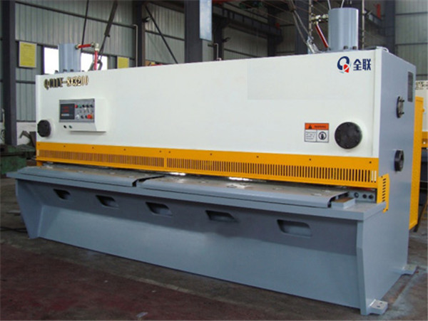 西(xi)安液壓(yā)剪闆機(ji) 西安(ān)液壓剪(jian)闆機