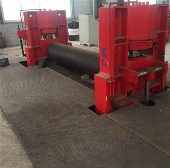 上輥萬(wàn)能式三輥卷闆(pan)機