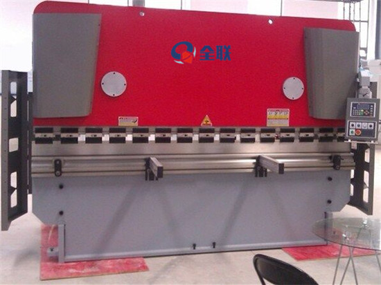 液壓數控剪(jian)闆機