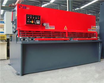 西安剪(jian)闆機