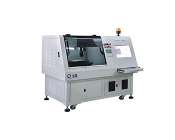 金屬(shu)數控雕(diao)刻機