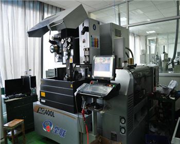 數(shu)控車床有(you)什麼特點(dian)及優勢?