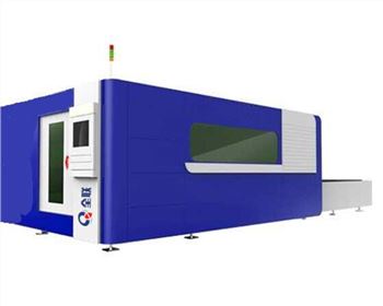 全防(fáng)護送料光纖激光(guang)切割機
