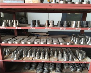 沖孔機模(mó)具