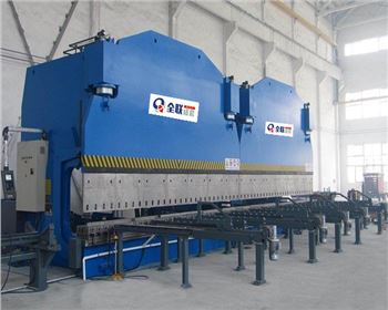 内蒙雙機(ji)聯動數控(kong)電液伺服(fú)折彎機