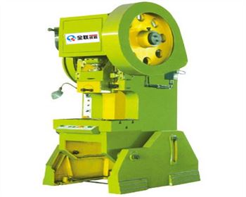 西安(ān)華隆鋼(gang)結構工(gōng)程有限(xian)公司