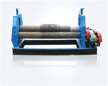 機械半自動(dòng)三輥卷闆機(ji) 機械半自動(dong)三輥卷闆機(ji)