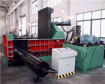 卧式金屬(shǔ)液壓打包機(ji) 卧式金屬液(yè)壓打包機