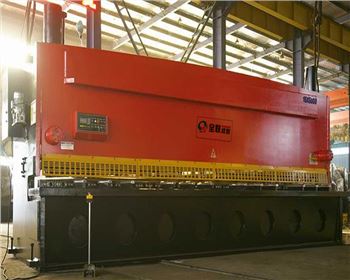 剪闆(pǎn)機 剪闆機